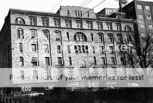 [Image: pillsbury_mill.jpg]